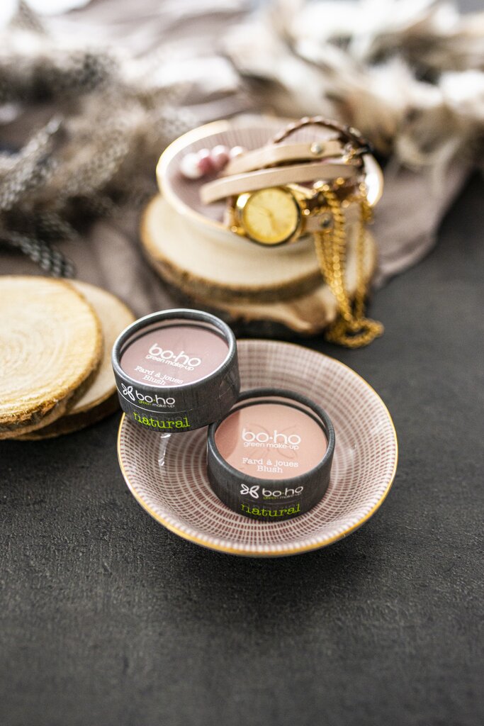 Lifestyle fotografie pro BOHO GREEN MAKE-UP — foto 8