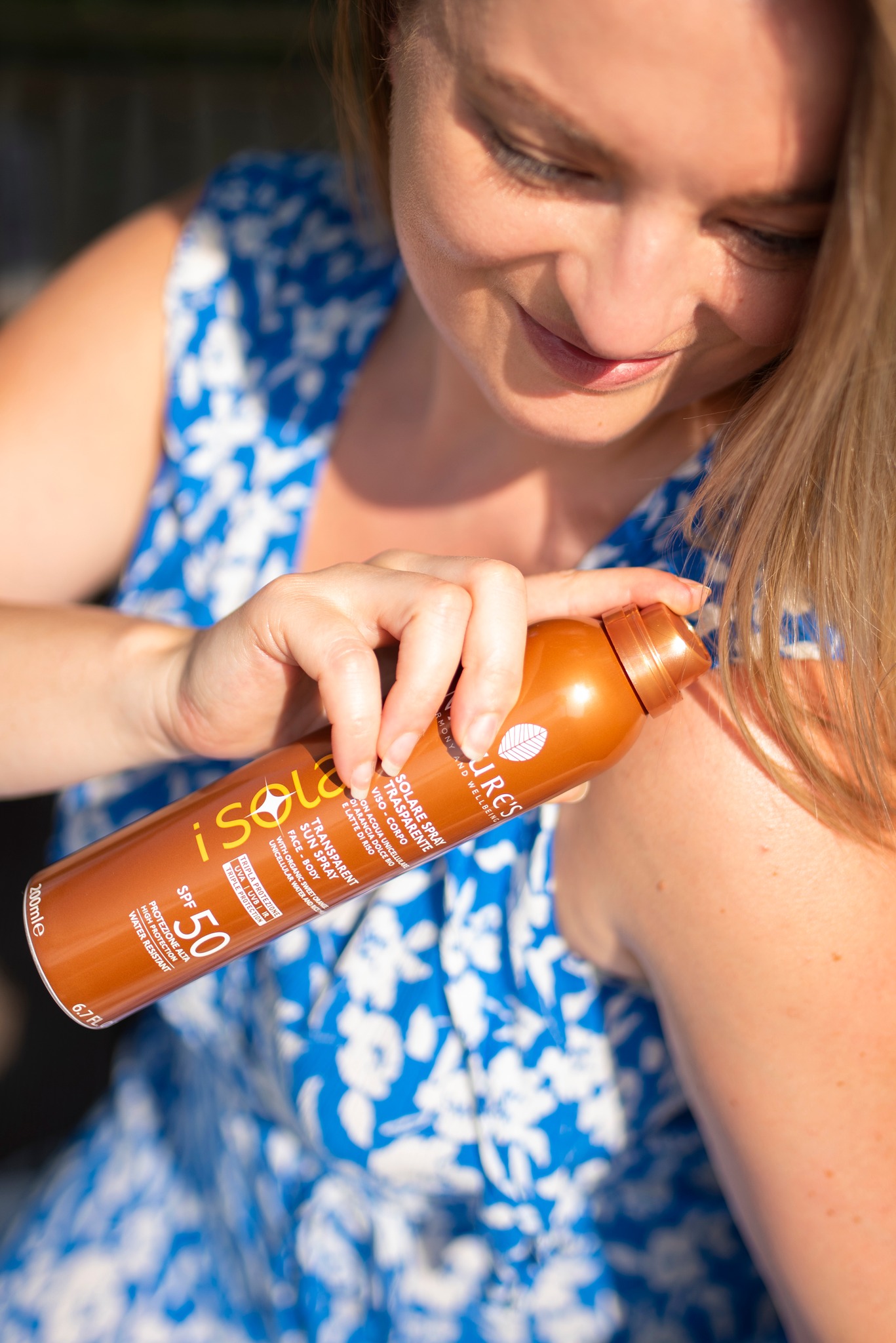 Lifestyle produktové fotografie kosmetiky Nature's iSolari (nejen pro sociální sítě) — foto 3